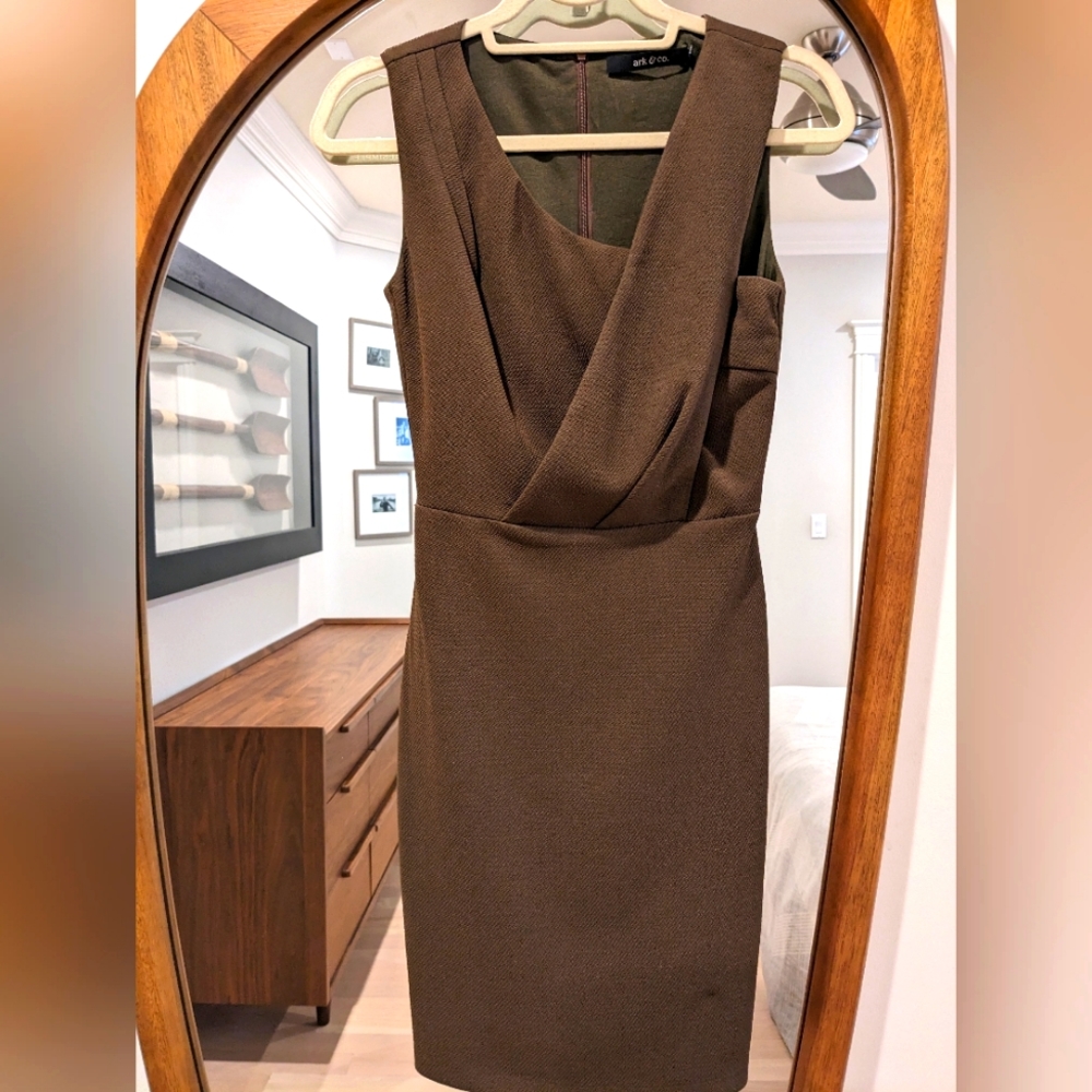 Ark & Co olive sleeveless dress (S)